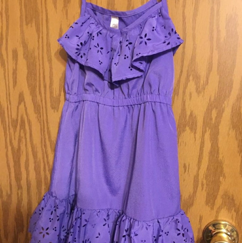 Girls dress